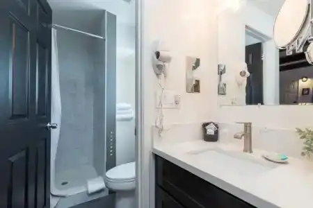 Shell Beach Inn - 30