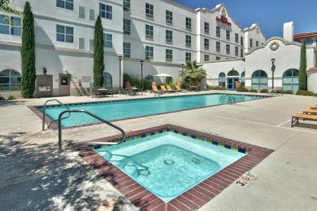 Hilton Garden Inn - 15