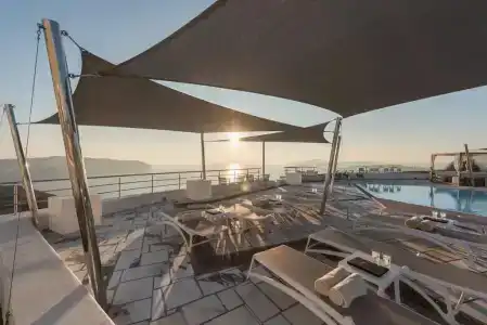 Caldera's Dolphin Suites - 15