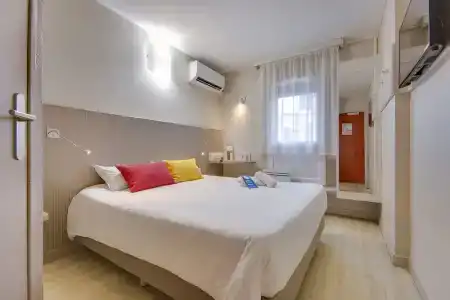 Best Hôtel Lille - 38