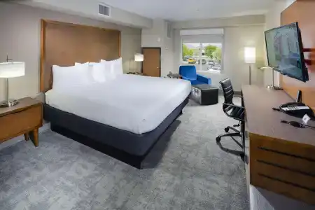 Best Western Plus Henderson - 3