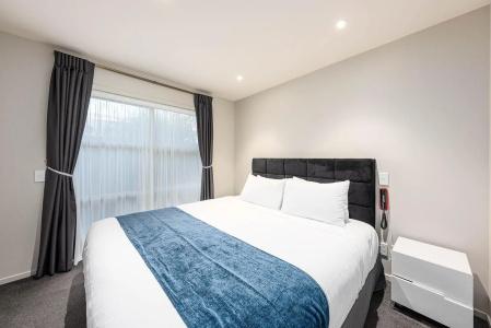 315 Riccarton - 92