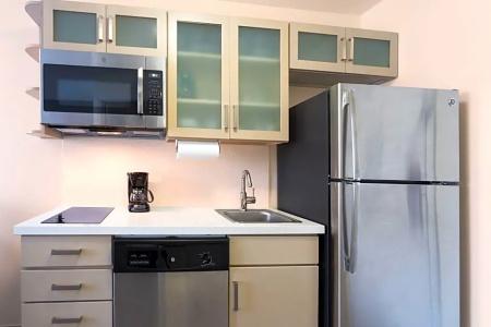 Candlewood Suites Miami Intl Airport - 36Th St, An Ihg - 104