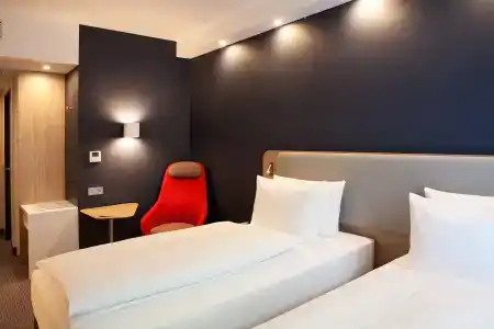Holiday Inn Express Munich - Olympiapark, An Ihg - 2