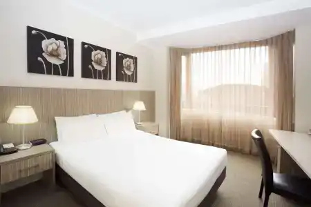 Metro Marlow Central - 30