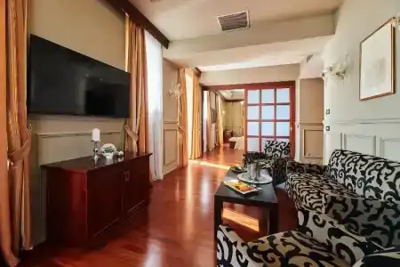 Bo Palazzo - 144