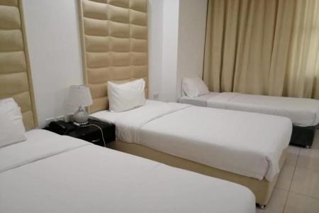 Parkside Plaza Muscat - 5