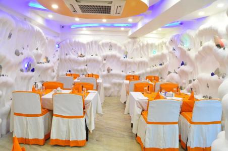 Royal Penguin Boutique & Spa - 17