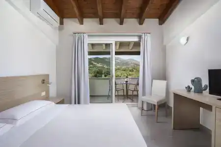 San Teodoro - 6