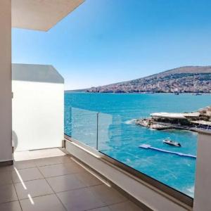 Blue Bay - 145