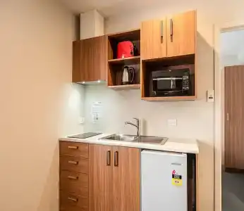 315 Riccarton - 24