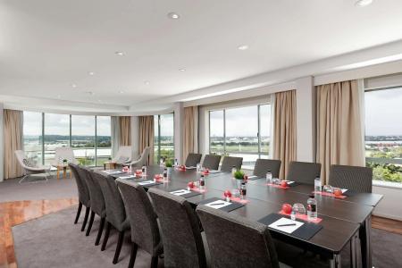 Rydges Parramatta - 12