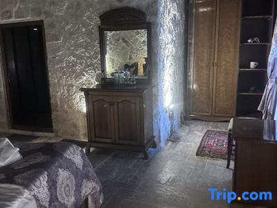 Heritage Cave Inn - 174