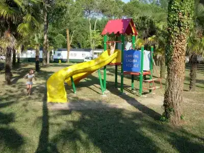 Happy Camp Mobile Homes in Camping Laguna Village - 16