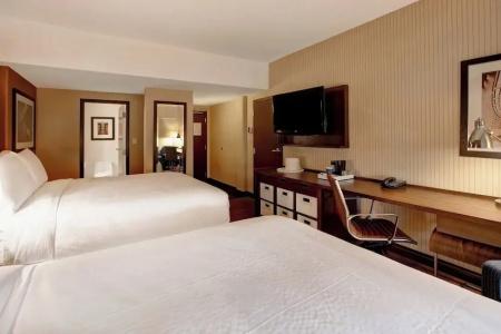 Four Points by Sheraton - 49