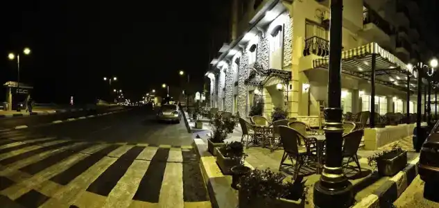 Negresco - 12