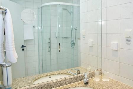 Courtyard by Marriott Dresden - 48