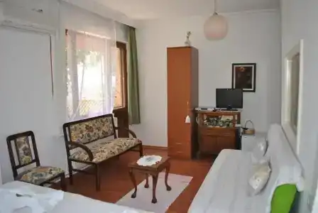 Gunebakan Taliani - 26