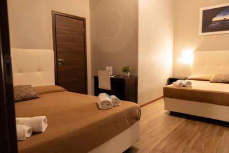 Golden Milano - 16