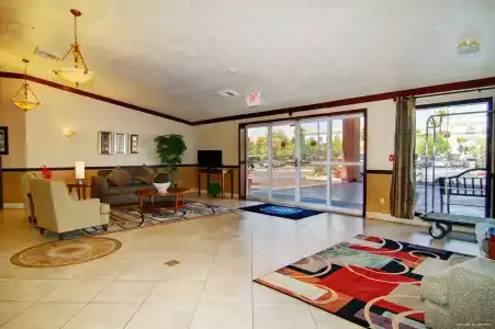 Best Western Plus Las Vegas West - 7