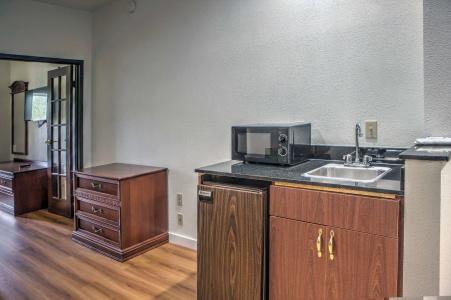 6-Dallas, TX - Northwest - 12