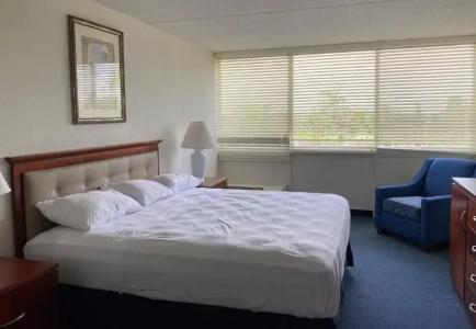 Miami Gardens Inn & Suites - 70