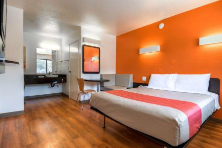6-San Diego, Ca - Hotel Circle - Mission Valley - 6