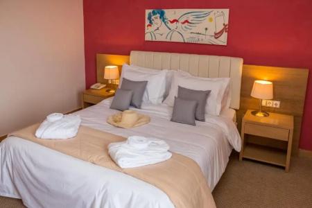 Apollo Resort Art - 119