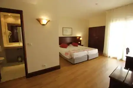 Suite Jardins Da Ajuda - 14