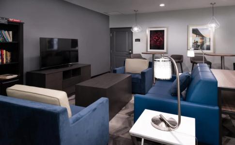 Staybridge Suites - - 4