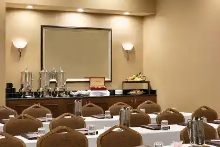 Buena Vista Suites Orlando - 18