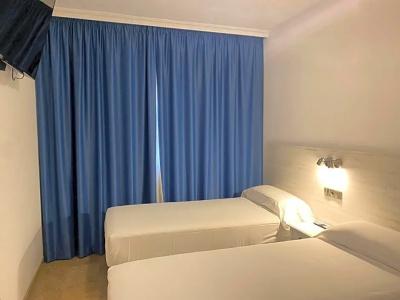 Port Sitges - 57