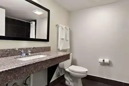 Quality Inn - 25