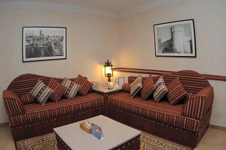 Al Liwan Suites - 79
