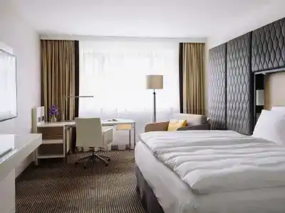 Pullman Berlin Schweizerhof - 7