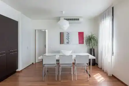 ibis Locarno - 96