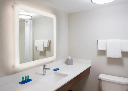 Holiday Inn Express - West, An Ihg - 25