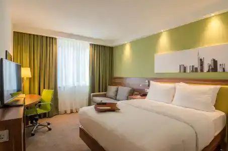 Hampton by Hilton Nürnberg City Center - 26