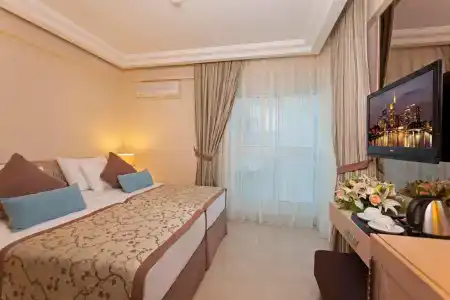 Xperia Saray Beach - 29