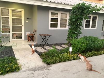 1715 House & Caff Resort, Phuket - 20