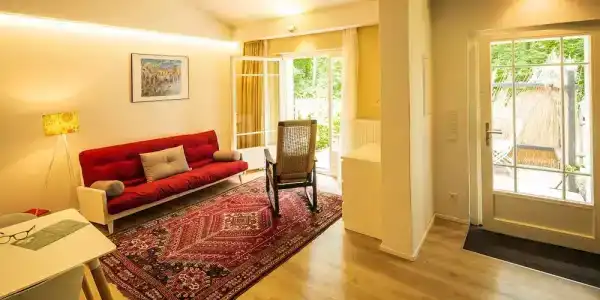 Little Suite - 60