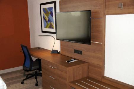 Holiday Inn Express - Norfolk, an IHG - 46