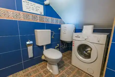 Hostel Q - 24