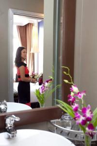 King Grand Boutique - 29