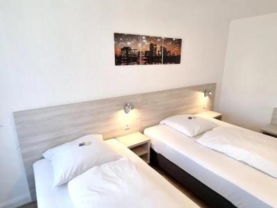 Adler Frankfurt - 25