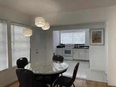 Beach Place - 40