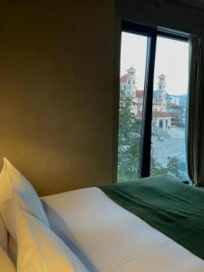 In Gallery & Spa - 89
