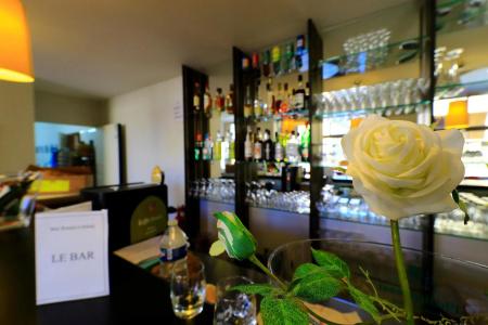 Best Western Le Renoir - 11