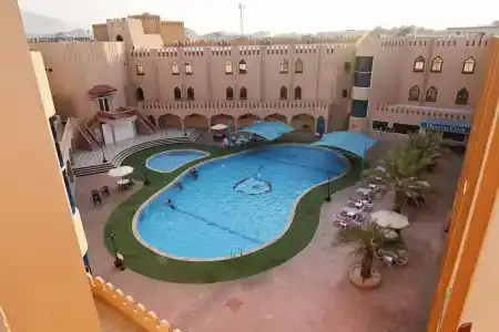 Majan Continental - 12