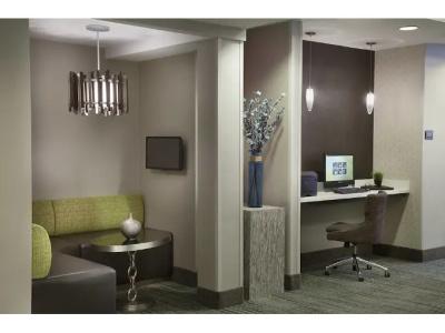 Cambridge Suites - 20
